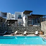 Vila Of Memories
