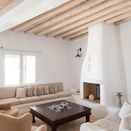 Of Memories * Glastros (Mykonos)